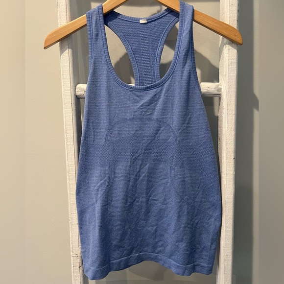 Lululemon Athletica swiftly Light Blue Racerback tech Tank Top size medium - Picture 1 of 9